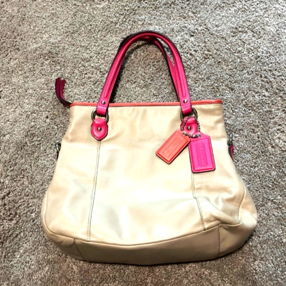 Coach Daisy Spectator Mia leather bag # F23911